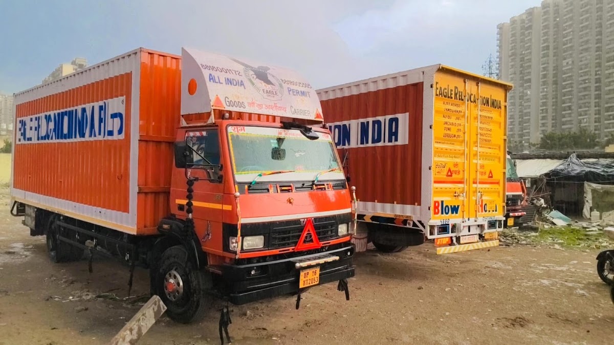 Eagle Relocation India Packers and Movers packing and moving work in Greater Noida